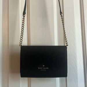 Kate Spade ♠️ black crossbody bag with removable strap. Great condition! 🖤❤️‍🔥